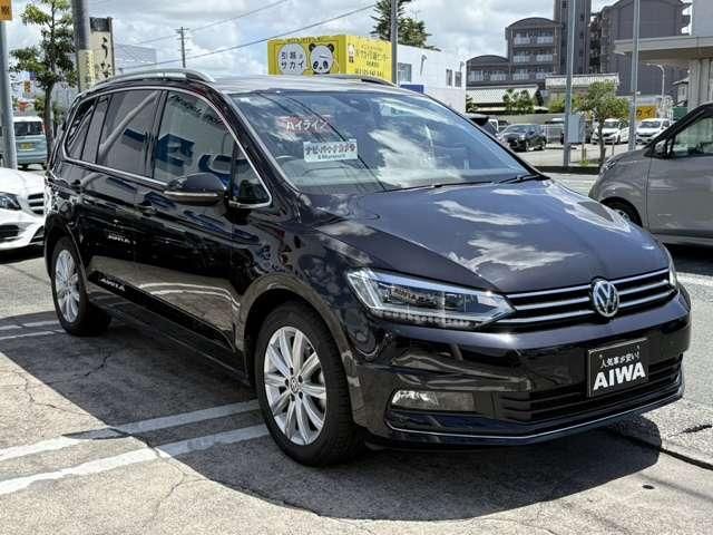 VOLKSWAGEN GOLF TOURAN
