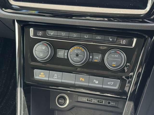 VOLKSWAGEN GOLF TOURAN