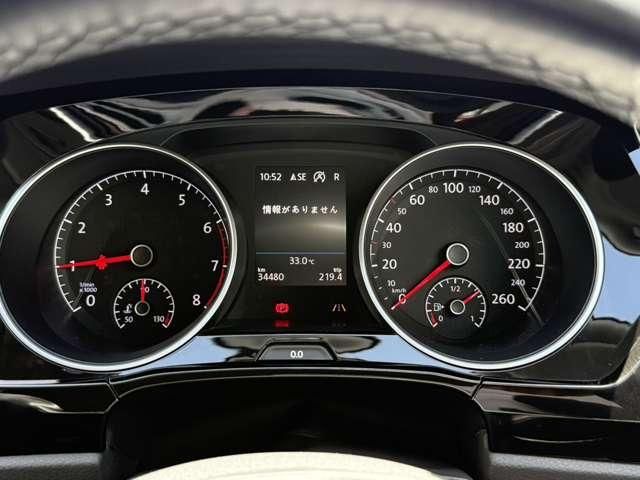 VOLKSWAGEN GOLF TOURAN