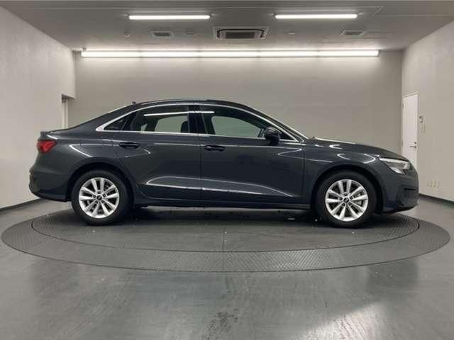 AUDI A3 Sedan