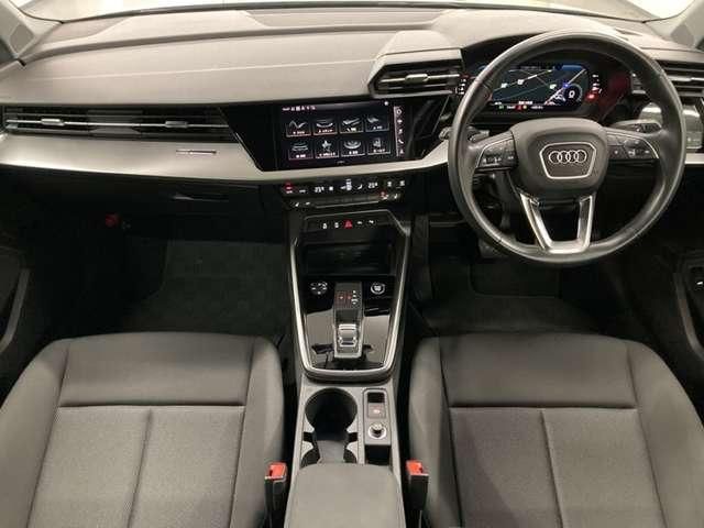 AUDI A3 Sedan