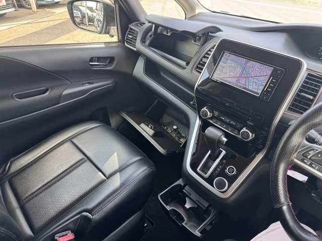 SERENA  WG 4WD