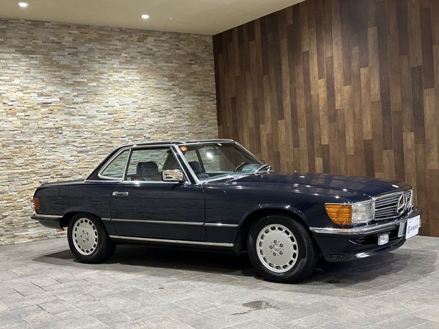 MERCEDES BENZ SL class