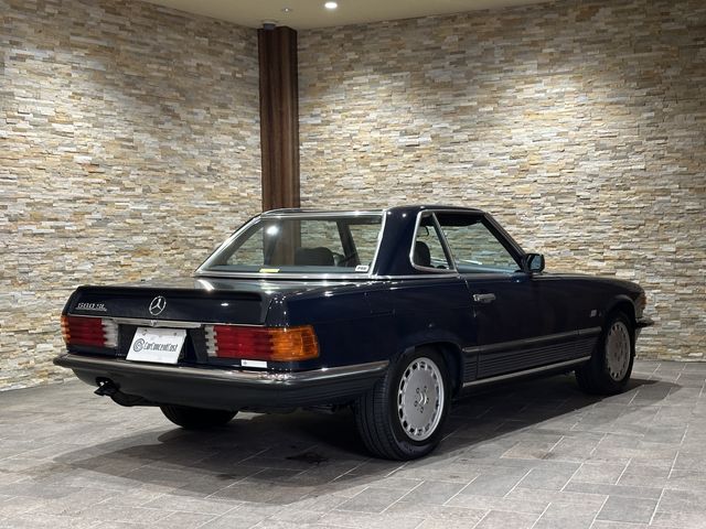 MERCEDES BENZ SL class