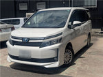 VOXY HYBRID