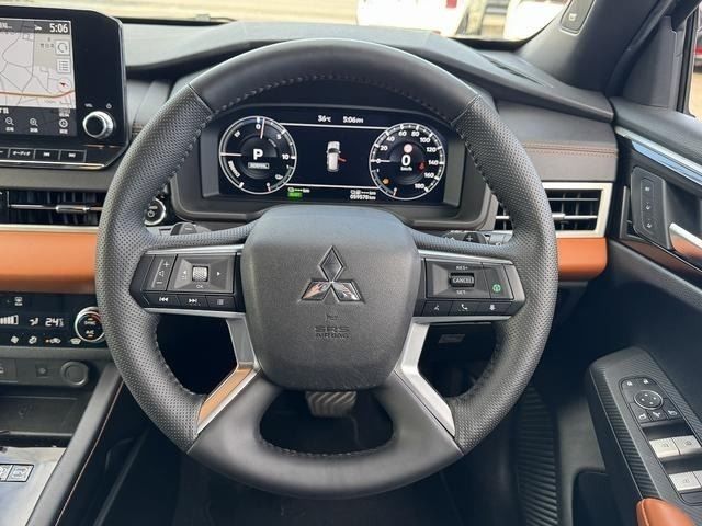 OUTLANDER PHEV