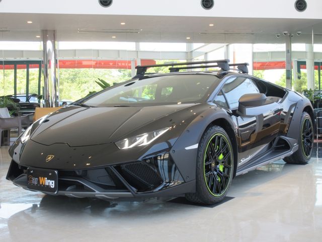 LAMBORGHINI HURACAN
