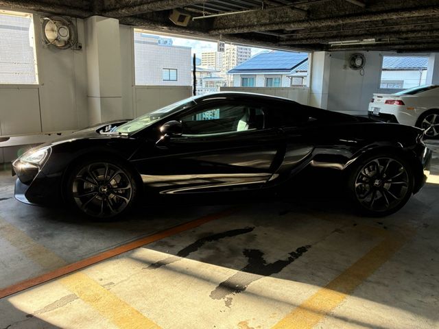 マクラーレン　５４０Ｃ　クーペ