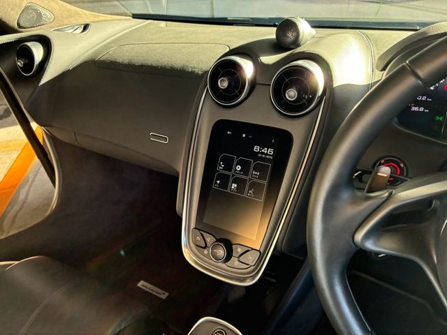 マクラーレン　５４０Ｃ　クーペ