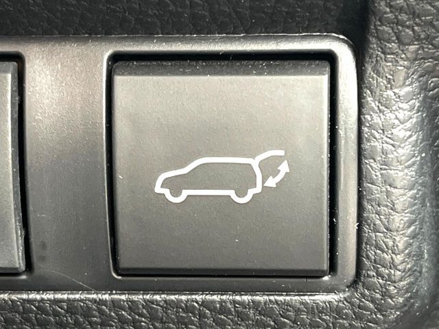COROLLA CROSS HYBRID