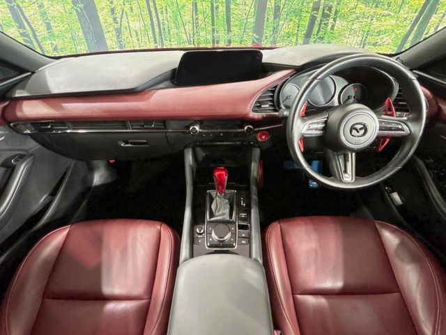 MAZDA3 FASTBACK