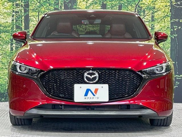 MAZDA3 FASTBACK