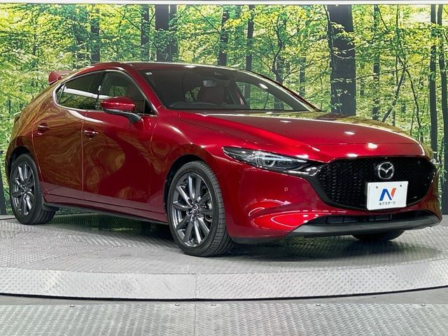MAZDA3 FASTBACK