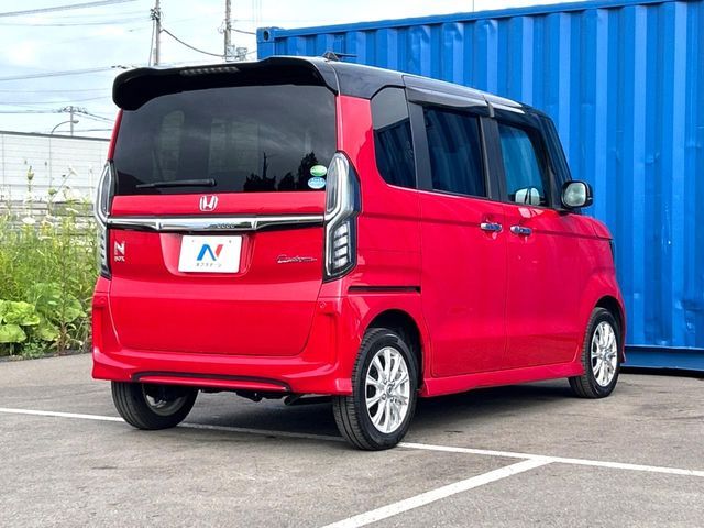 N BOX CUSTOM 4WD