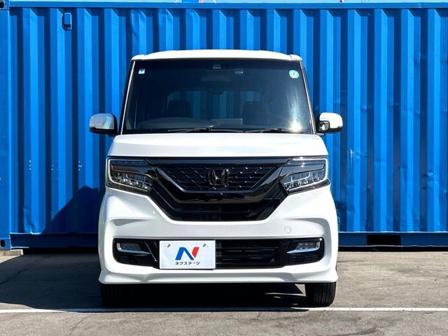 N BOX CUSTOM 4WD