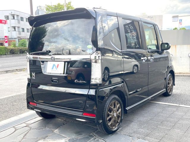 N BOX CUSTOM