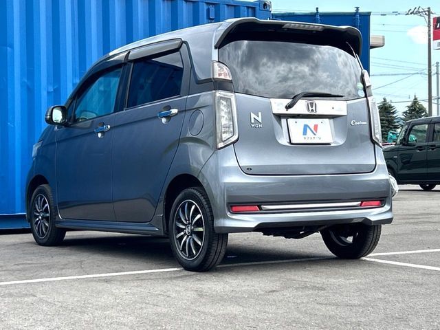 N-WGN CUSTOM 4WD