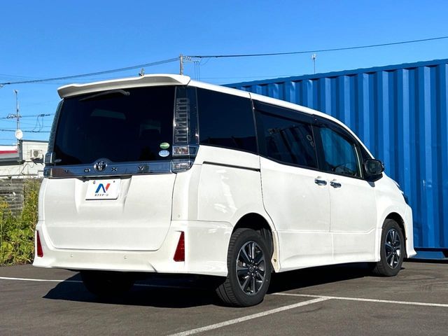 VOXY 4WD