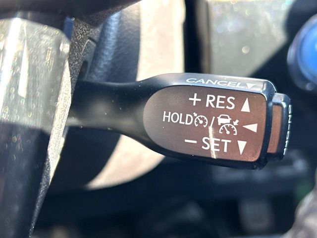 PRIUS 4WD