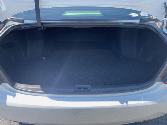 CROWN sedan