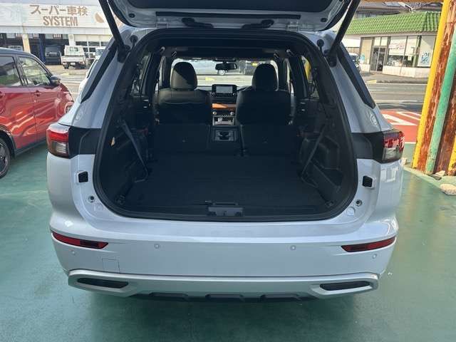 OUTLANDER PHEV
