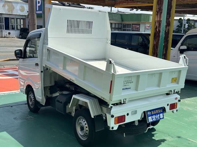 CLIPPER truck