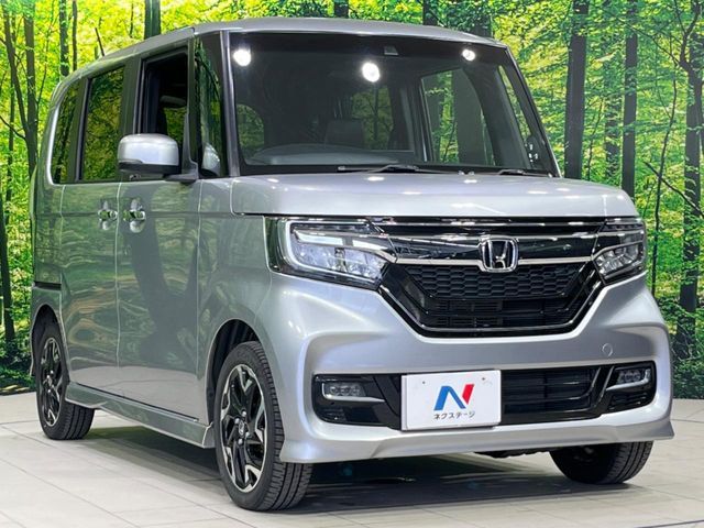 N BOX CUSTOM 4WD