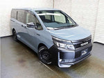VOXY HYBRID