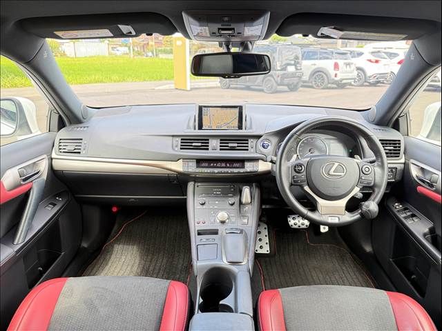 LEXUS CT200h