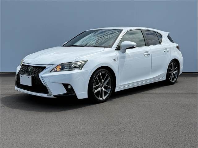 LEXUS CT200h