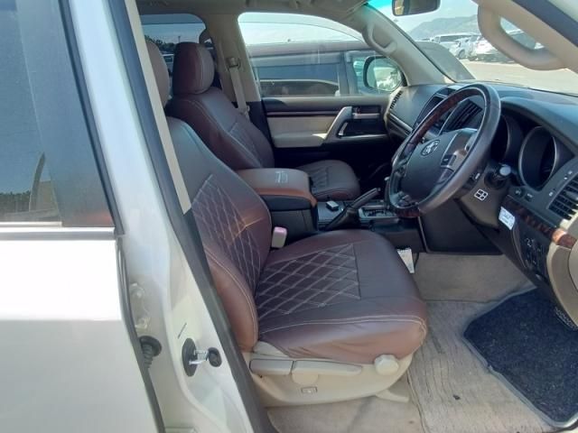 LANDCRUISER wagon
