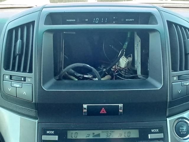 LANDCRUISER wagon