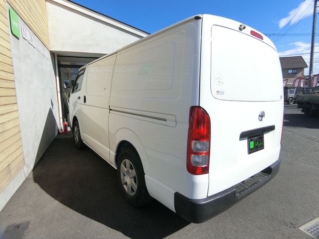HIACE van 2WD