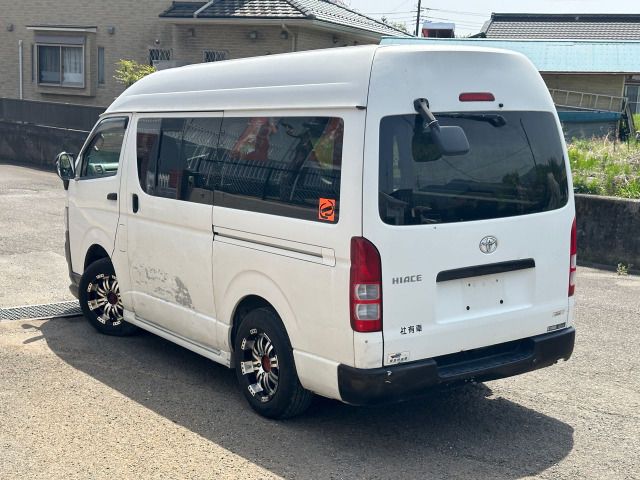 HIACE van 4WD