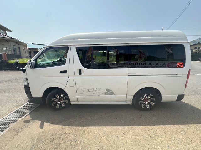 HIACE van 4WD