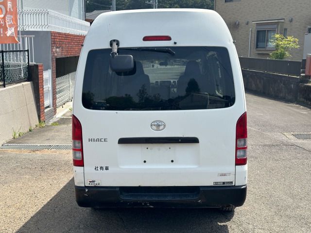 HIACE van 4WD
