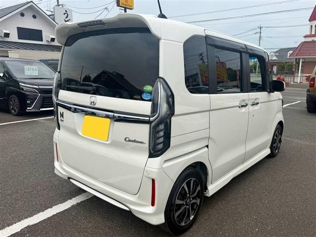 N BOX CUSTOM