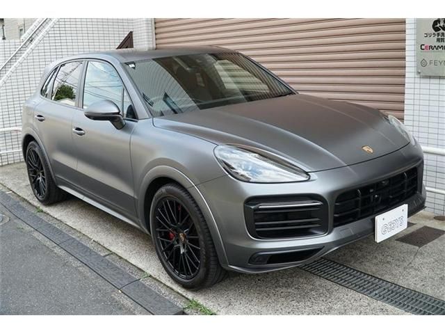 PORSCHE Cayenne coupe