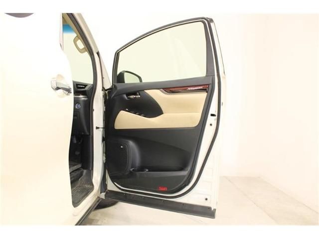 ALPHARD hybrid 4WD