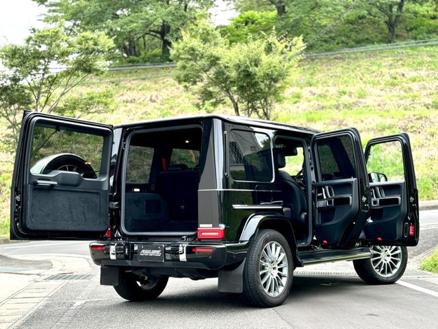 MERCEDES BENZ G class