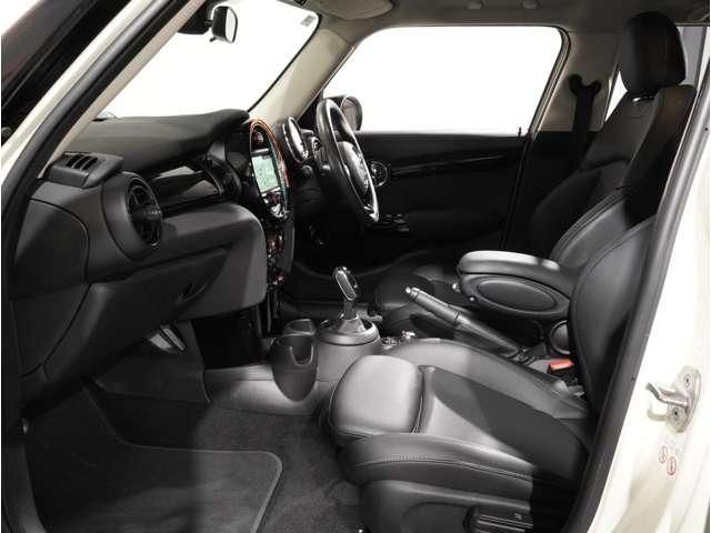 MINI COOPER 5DOOR