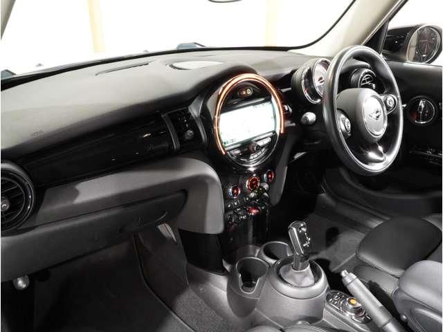 MINI COOPER 5DOOR