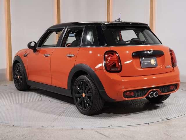 MINI COOPER S 5DOOR