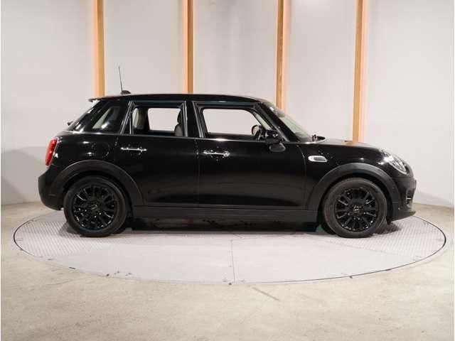MINI COOPER D 5DOOR