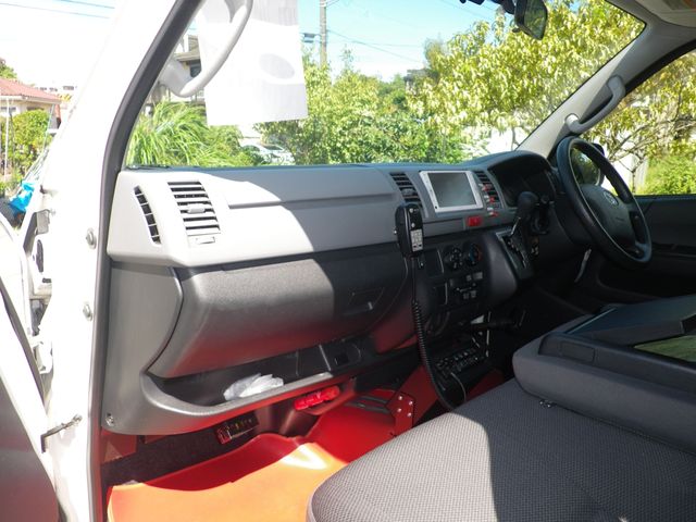 HIACE van 2WD