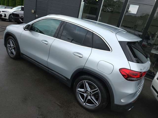MERCEDES BENZ GLA class