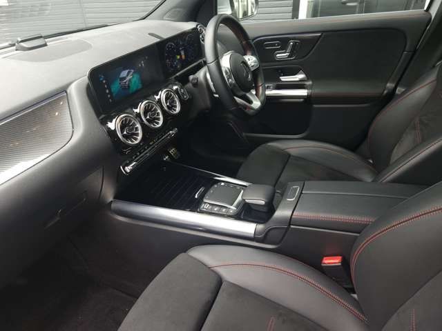 MERCEDES BENZ GLA class