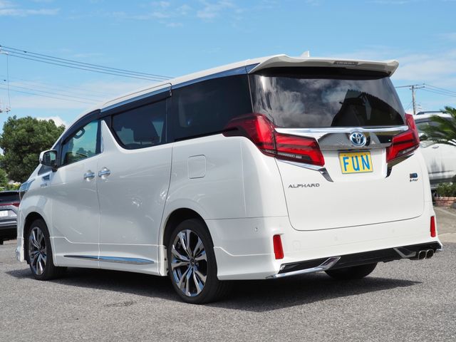 ALPHARD hybrid 4WD