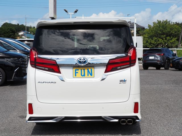 ALPHARD hybrid 4WD