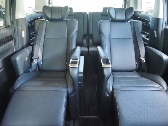 ALPHARD hybrid 4WD